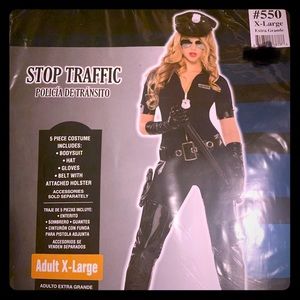 Sexy Policewoman Halloween Costume